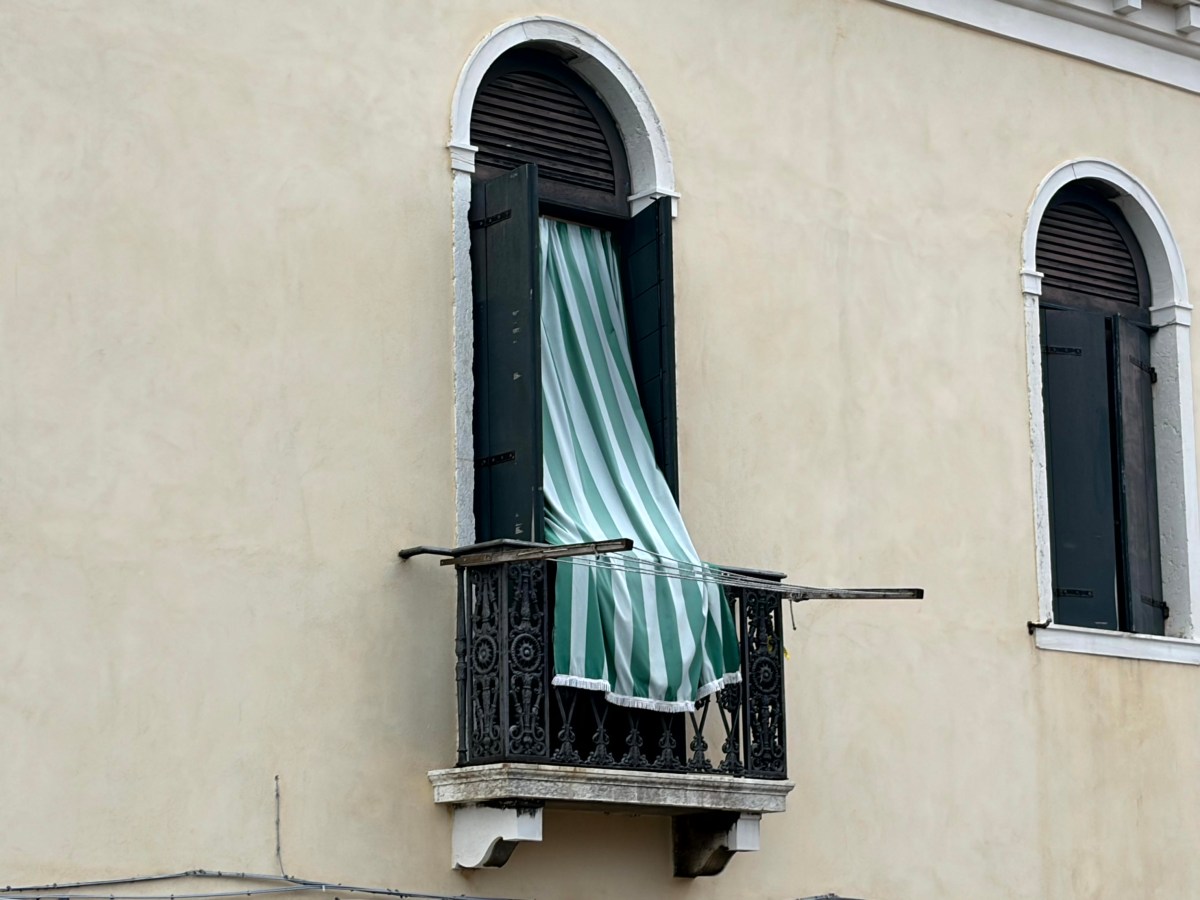 167. Venetiaanse TextielOgen